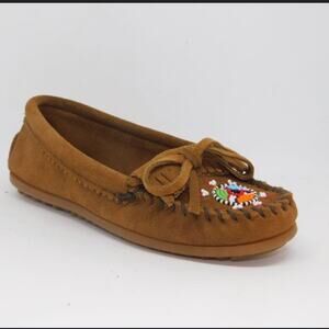 Minnetonka Me To We Brown Leather Suede Hand Beaded Flat Slip On Moccasin